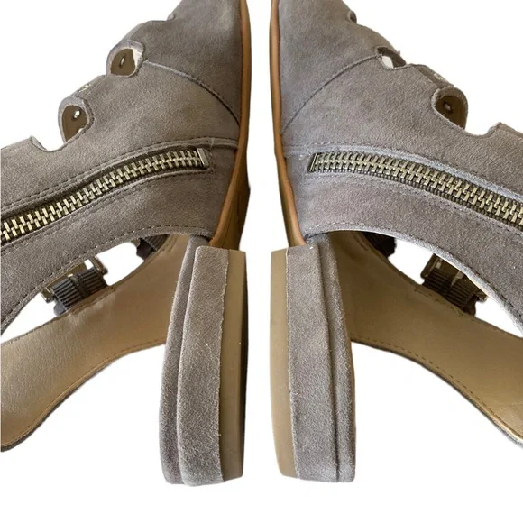 Dolce Vita Suede Flats - Picture 7 of 14